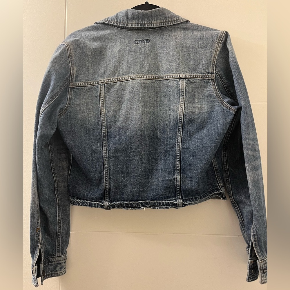 Express Cropped Jean Jacket - Picture 2 of 3